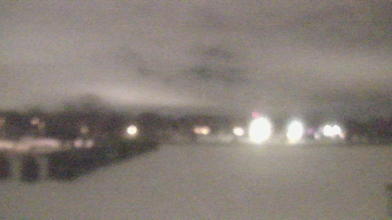 Thumbnail for current weather camera view from Shepard MS in Deerfield, Illinois