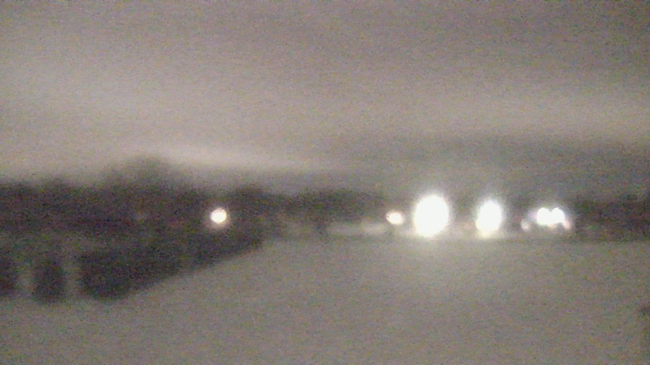 Thumbnail for current weather camera view from Shepard MS in Deerfield, Illinois