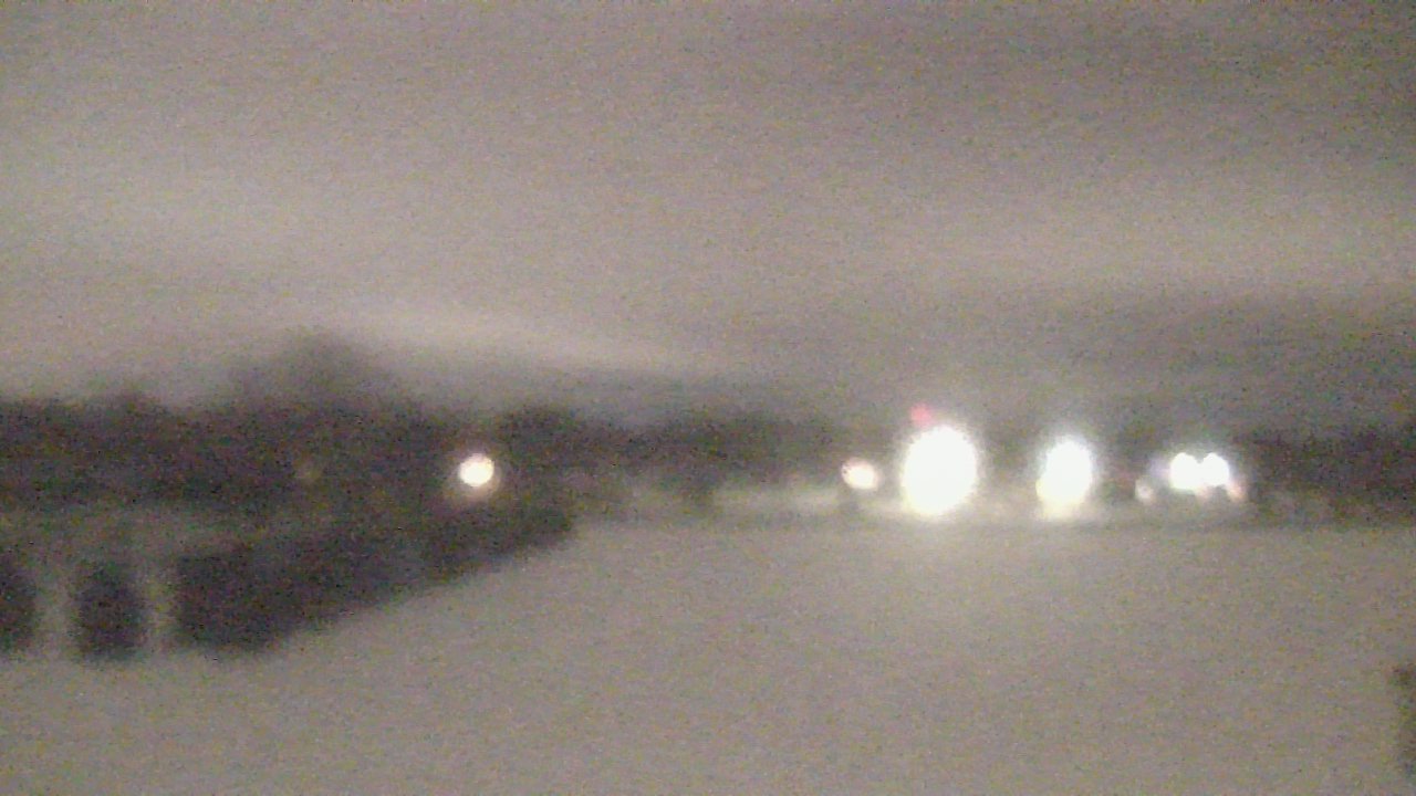 Thumbnail for current weather camera view from Shepard MS in Deerfield, Illinois