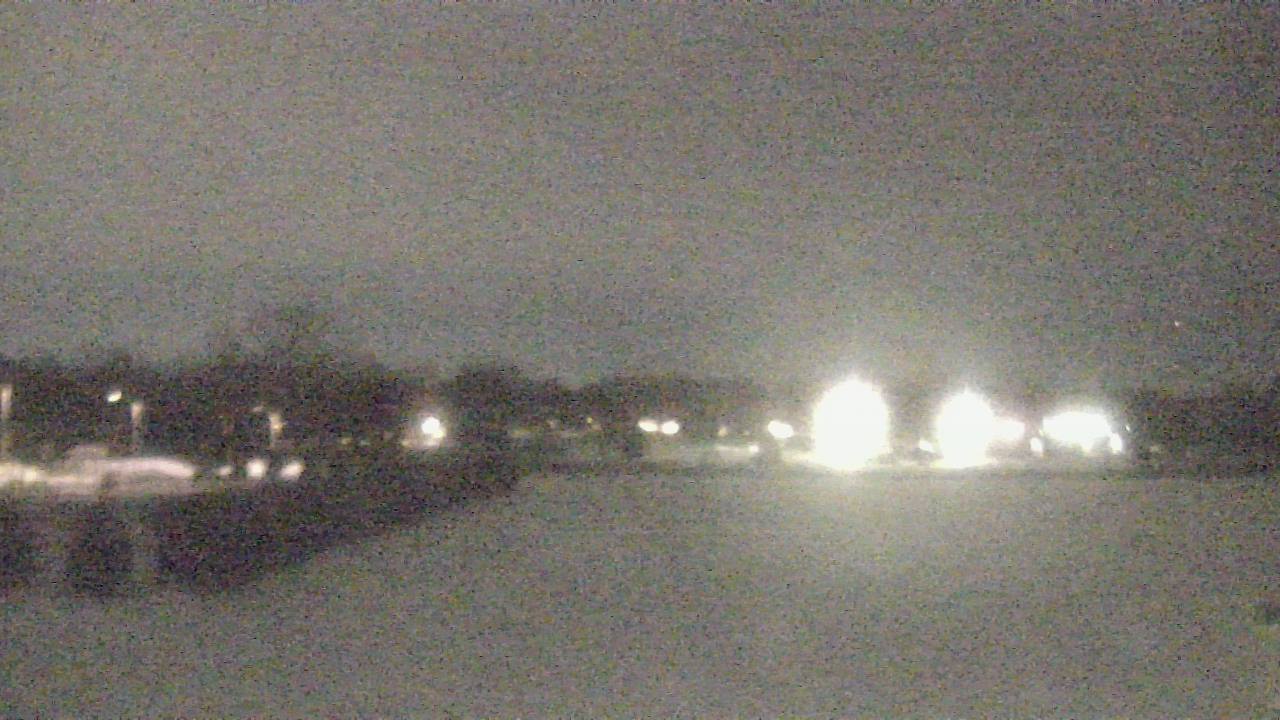 Thumbnail for current weather camera view from Shepard MS in Deerfield, Illinois