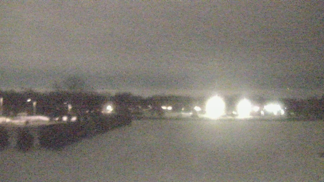 Thumbnail for current weather camera view from Shepard MS in Deerfield, Illinois
