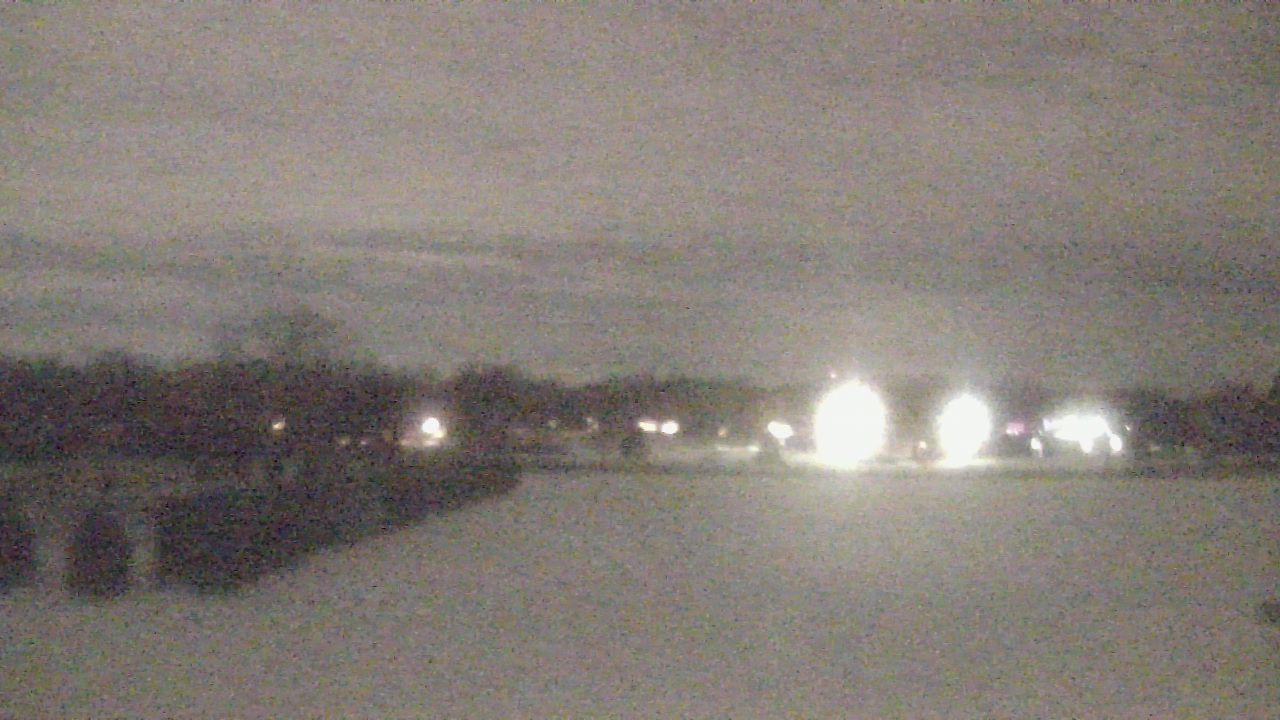 Thumbnail for current weather camera view from Shepard MS in Deerfield, Illinois