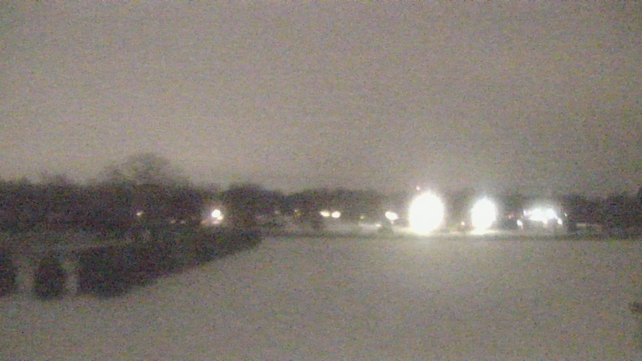 Thumbnail for current weather camera view from Shepard MS in Deerfield, Illinois