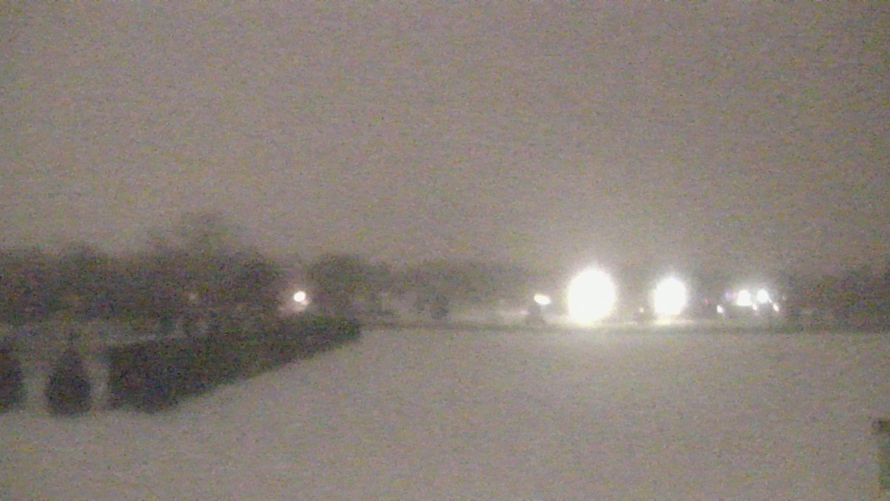Thumbnail for current weather camera view from Shepard MS in Deerfield, Illinois