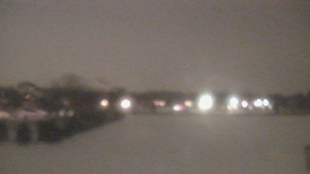 Thumbnail for current weather camera view from Shepard MS in Deerfield, Illinois