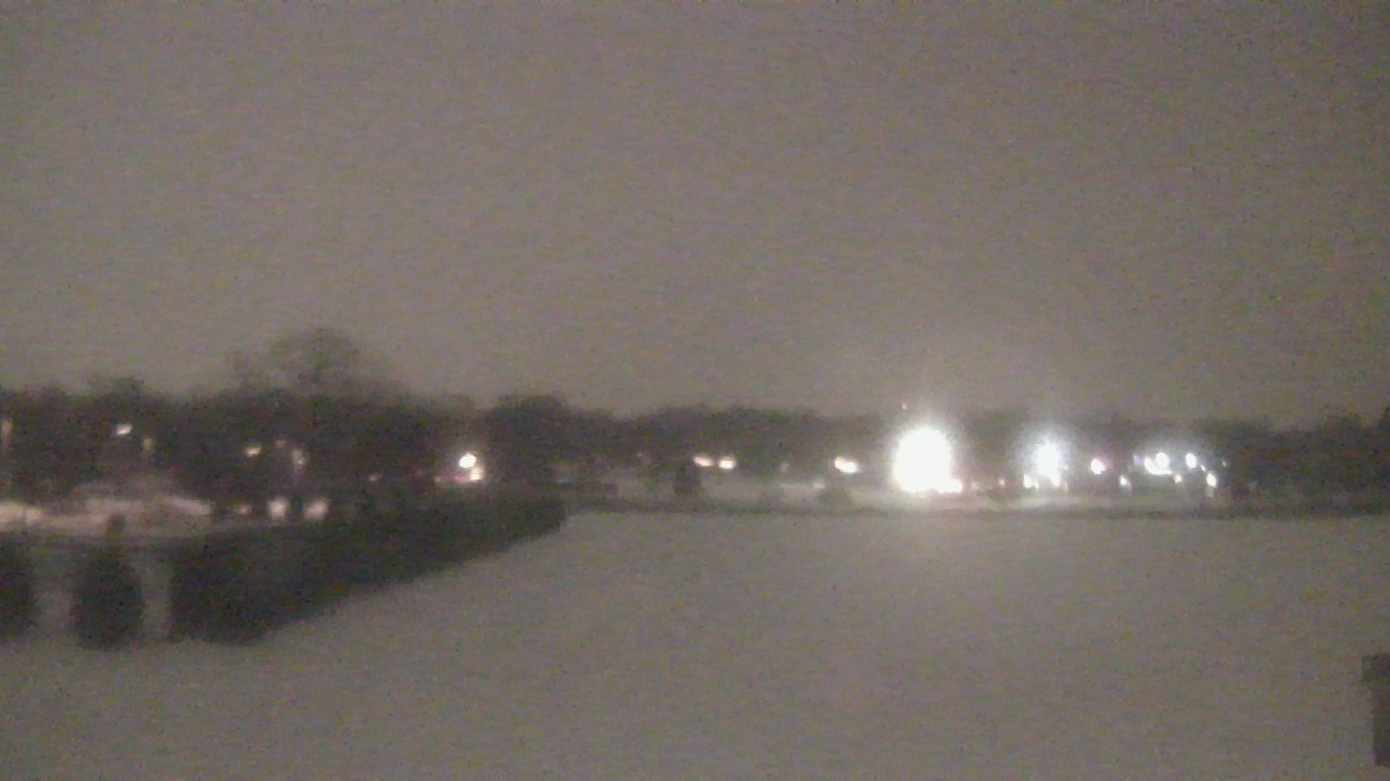 Thumbnail for current weather camera view from Shepard MS in Deerfield, Illinois