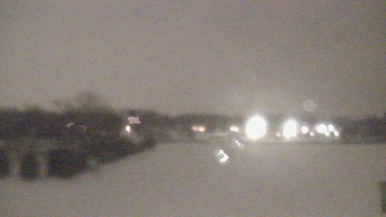 Thumbnail for current weather camera view from Shepard MS in Deerfield, Illinois