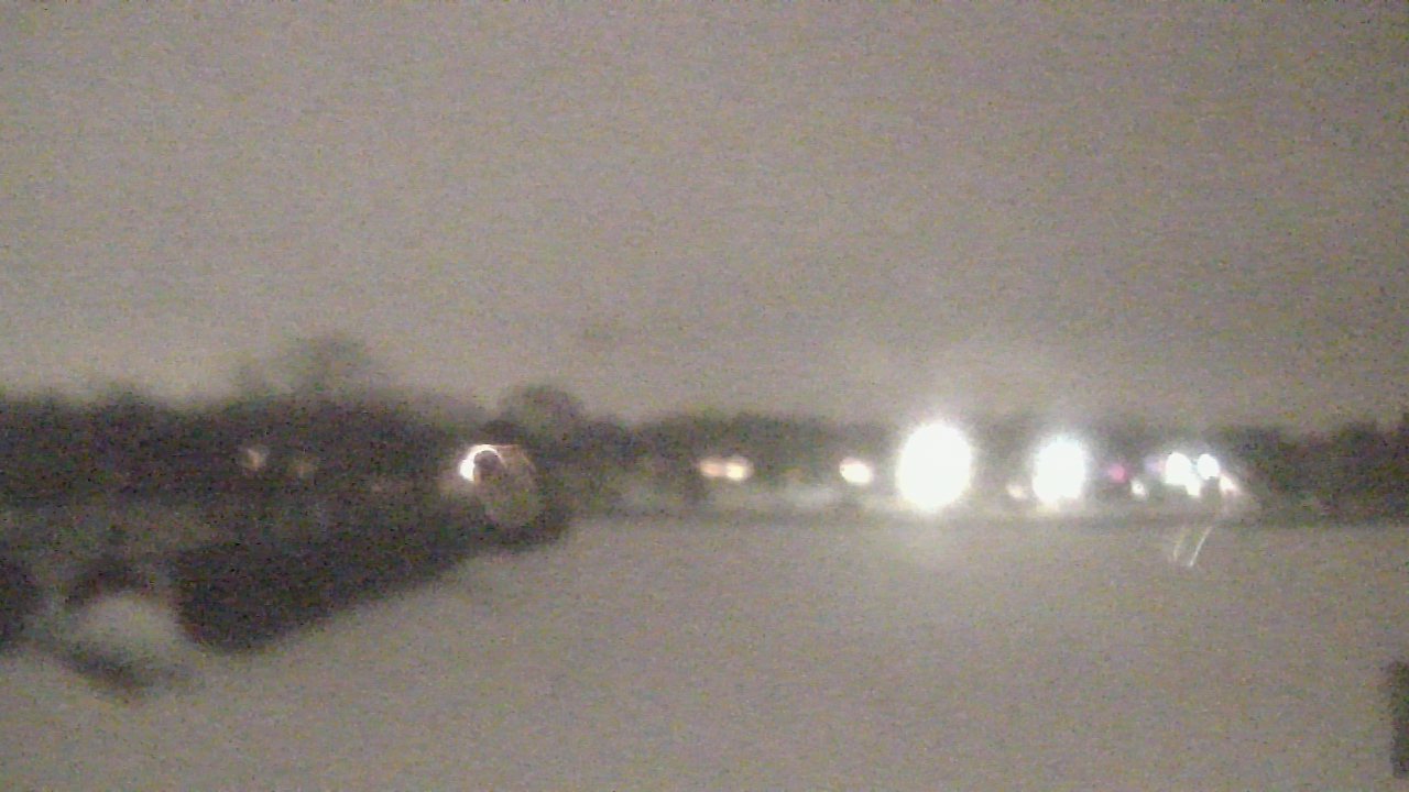 Thumbnail for current weather camera view from Shepard MS in Deerfield, Illinois
