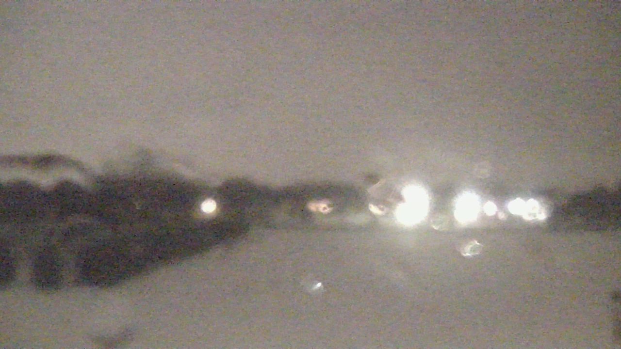 Thumbnail for current weather camera view from Shepard MS in Deerfield, Illinois