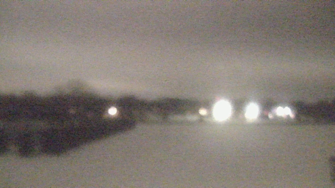 Thumbnail for current weather camera view from Shepard MS in Deerfield, Illinois