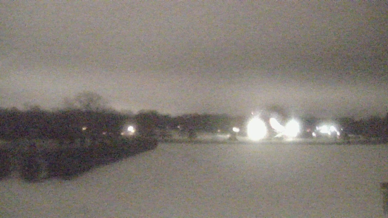 Thumbnail for current weather camera view from Shepard MS in Deerfield, Illinois
