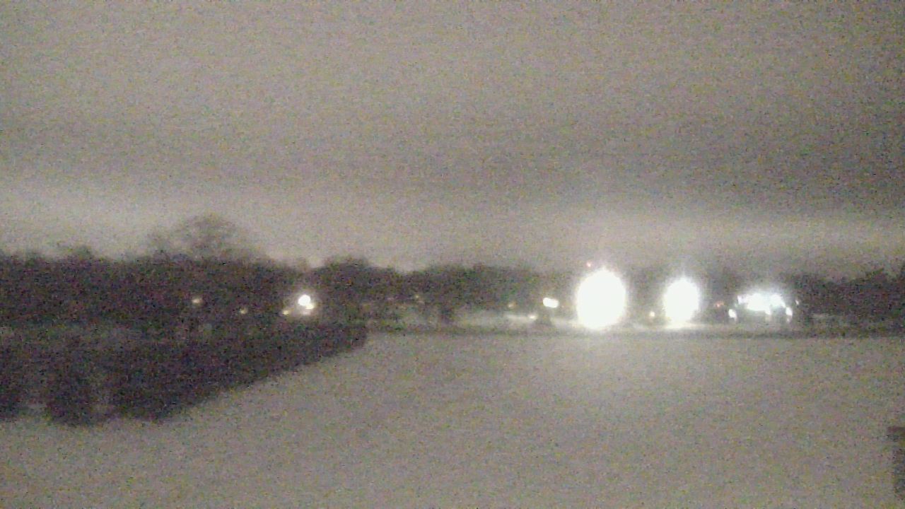 Thumbnail for current weather camera view from Shepard MS in Deerfield, Illinois