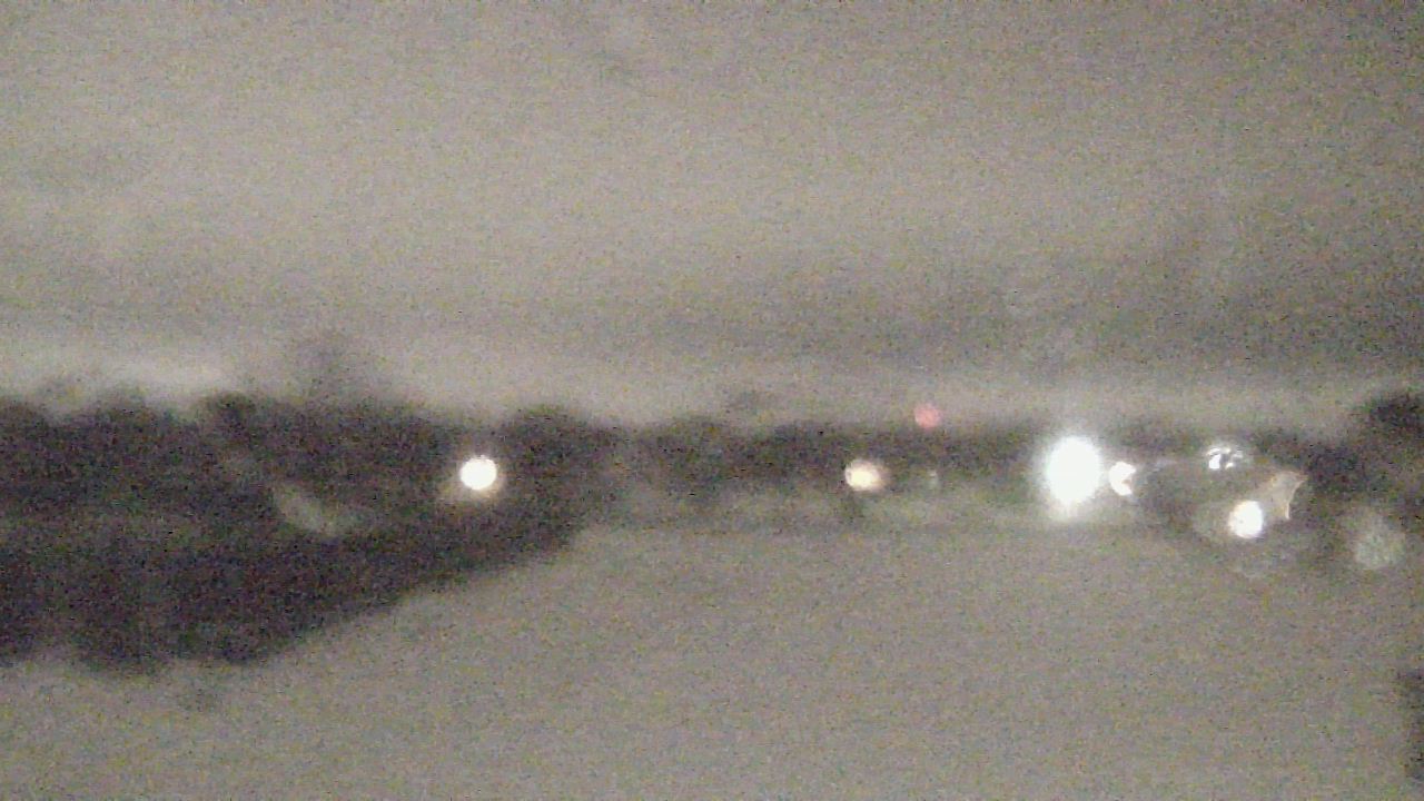Thumbnail for current weather camera view from Shepard MS in Deerfield, Illinois