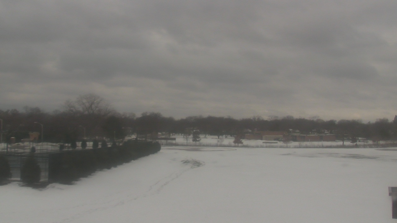 Thumbnail for current weather camera view from Shepard MS in Deerfield, Illinois