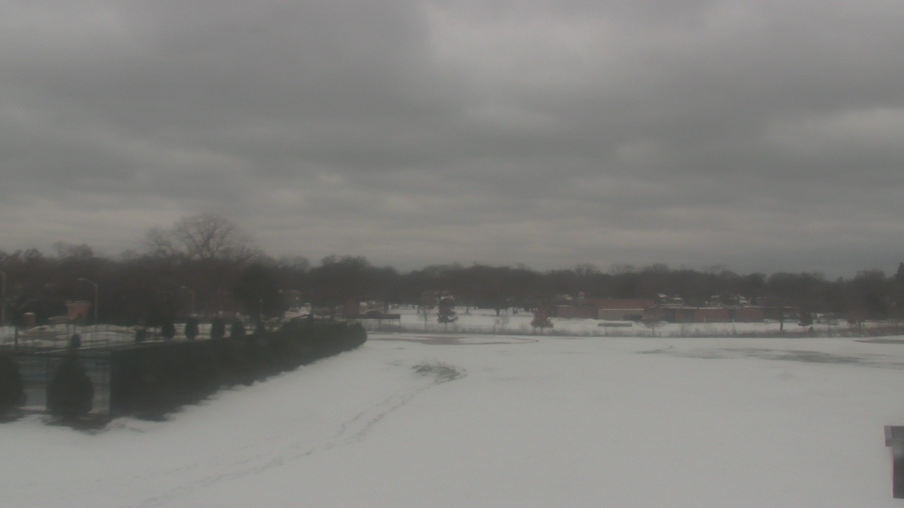 Thumbnail for current weather camera view from Shepard MS in Deerfield, Illinois