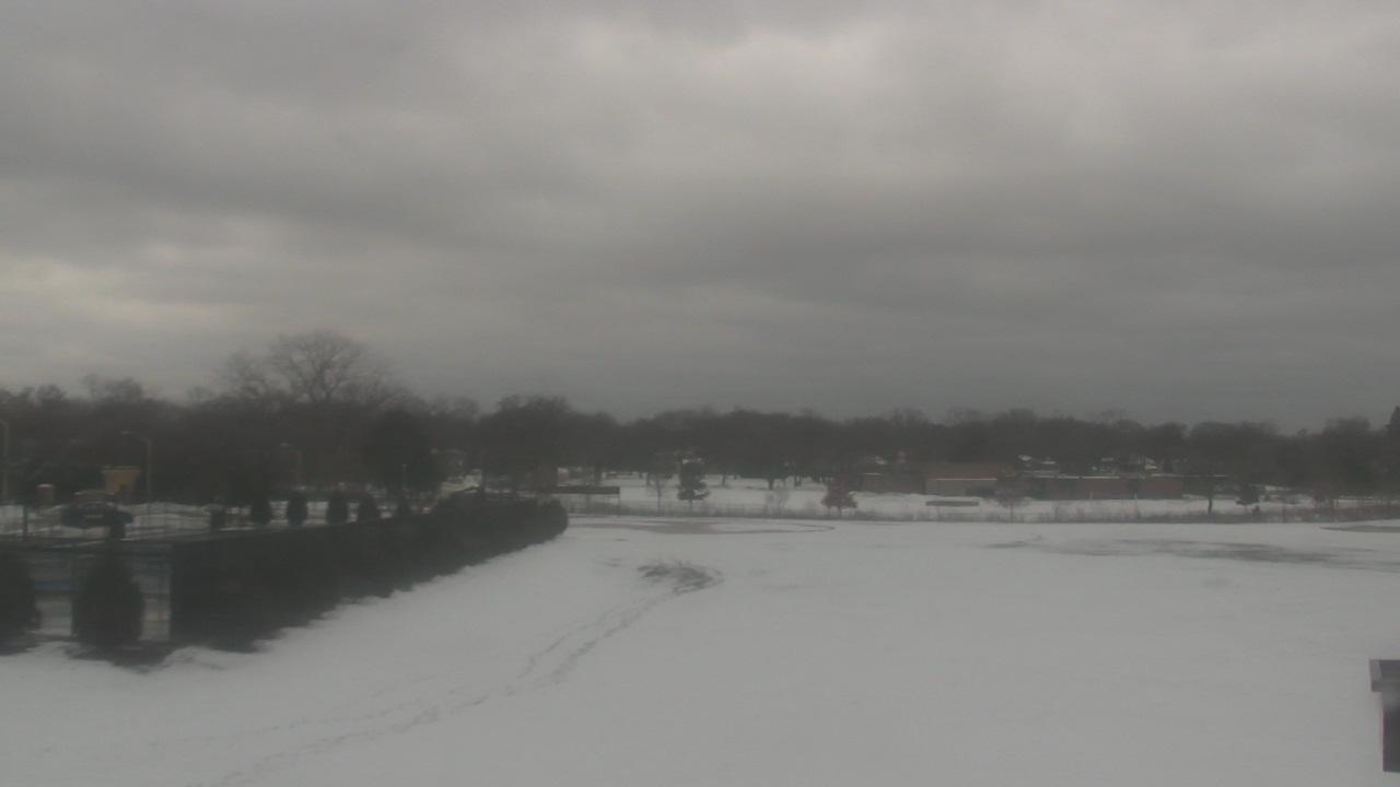 Thumbnail for current weather camera view from Shepard MS in Deerfield, Illinois