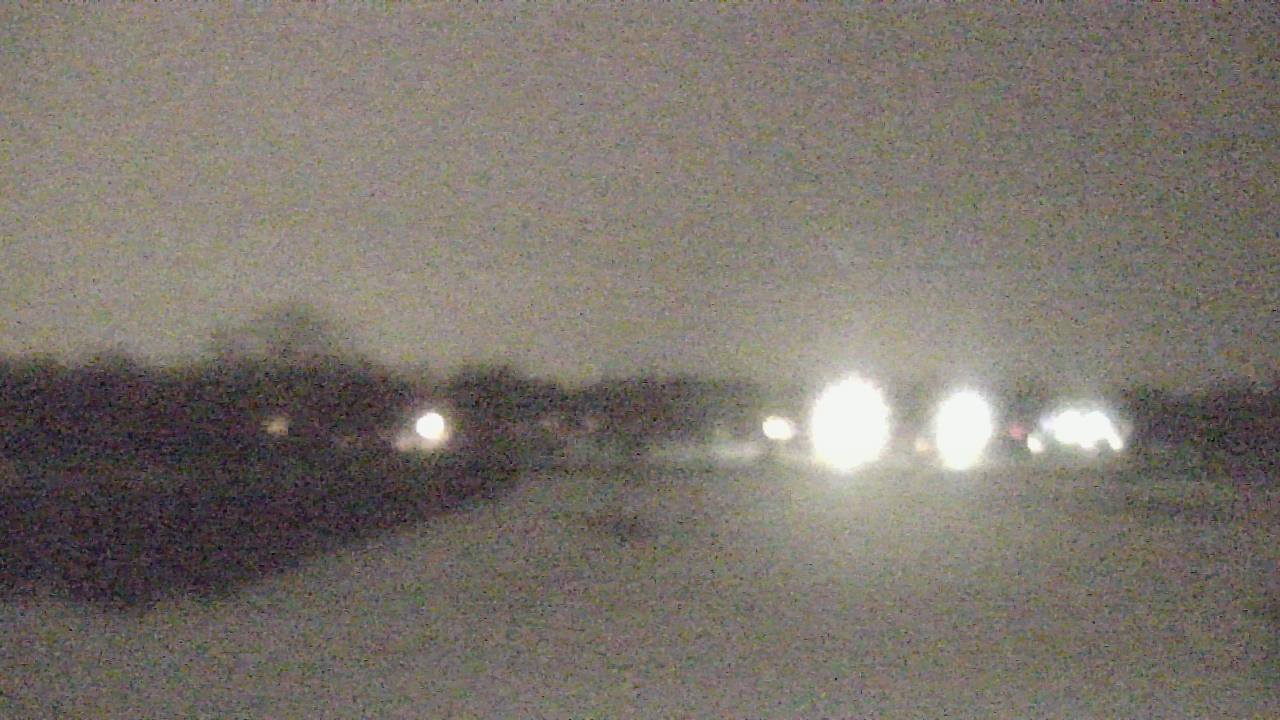 Thumbnail for current weather camera view from Shepard MS in Deerfield, Illinois