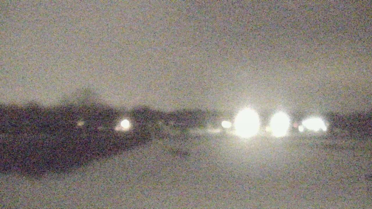 Thumbnail for current weather camera view from Shepard MS in Deerfield, Illinois