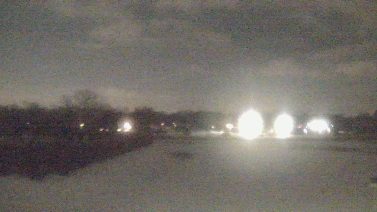 Thumbnail for current weather camera view from Shepard MS in Deerfield, Illinois