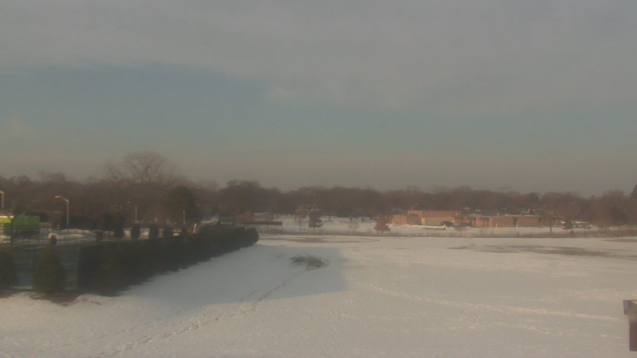 Thumbnail for current weather camera view from Shepard MS in Deerfield, Illinois