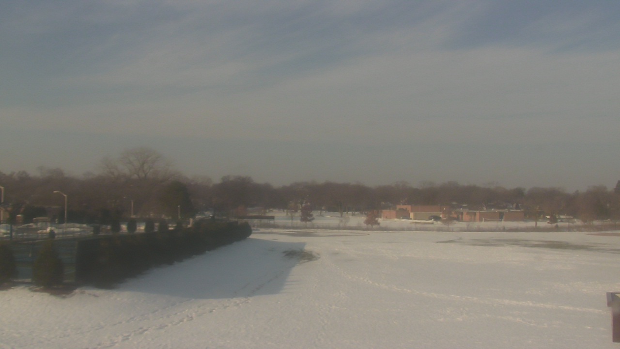 Thumbnail for current weather camera view from Shepard MS in Deerfield, Illinois