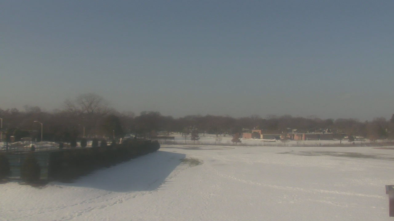 Thumbnail for current weather camera view from Shepard MS in Deerfield, Illinois