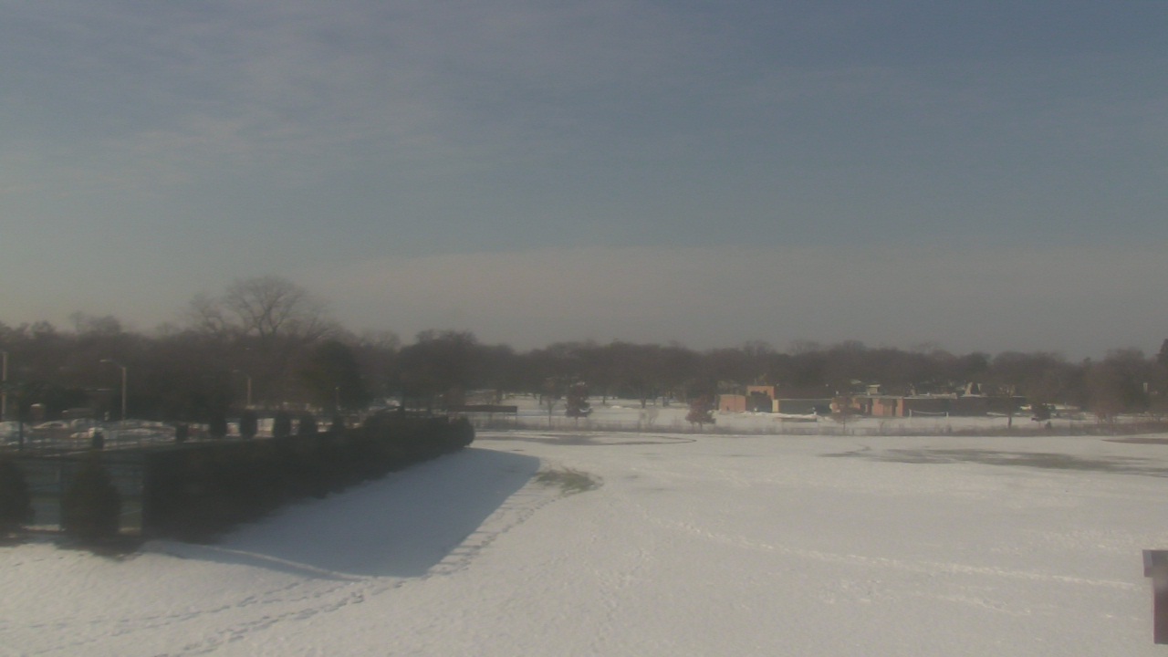 Thumbnail for current weather camera view from Shepard MS in Deerfield, Illinois