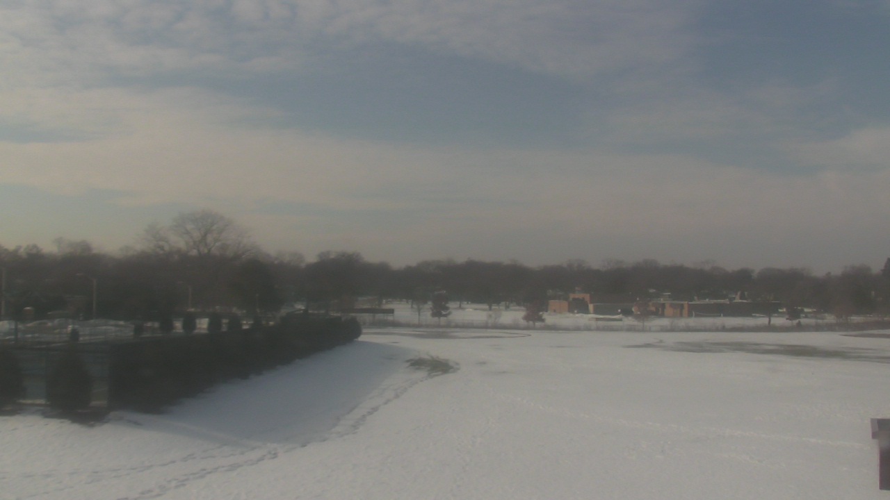 Thumbnail for current weather camera view from Shepard MS in Deerfield, Illinois