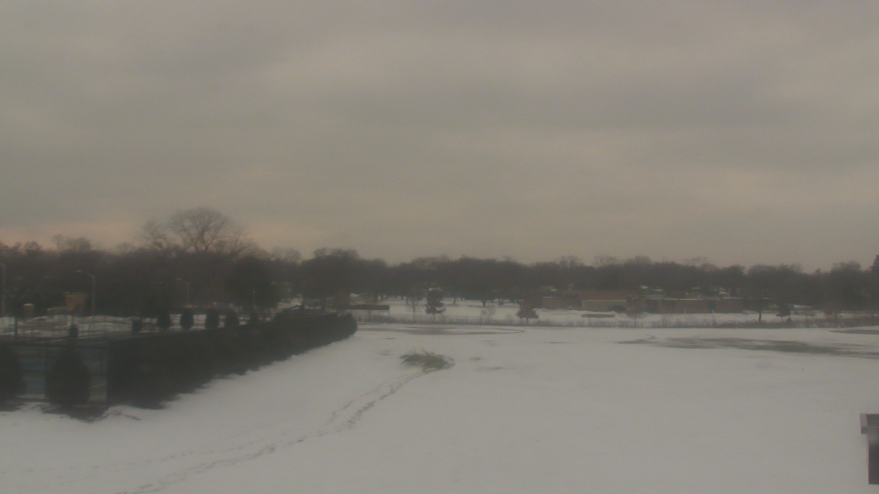 Thumbnail for current weather camera view from Shepard MS in Deerfield, Illinois