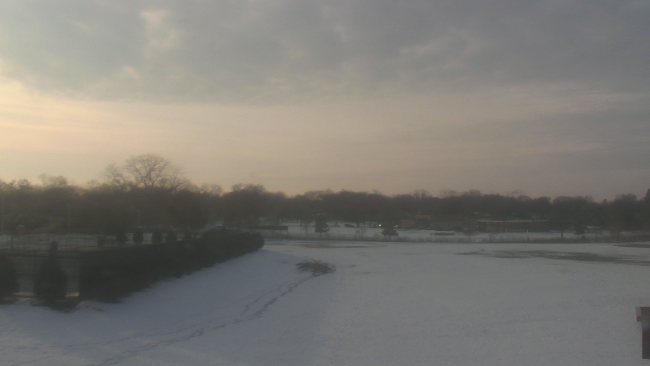 Thumbnail for current weather camera view from Shepard MS in Deerfield, Illinois