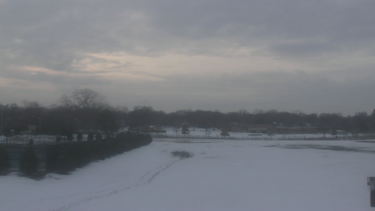 Thumbnail for current weather camera view from Shepard MS in Deerfield, Illinois