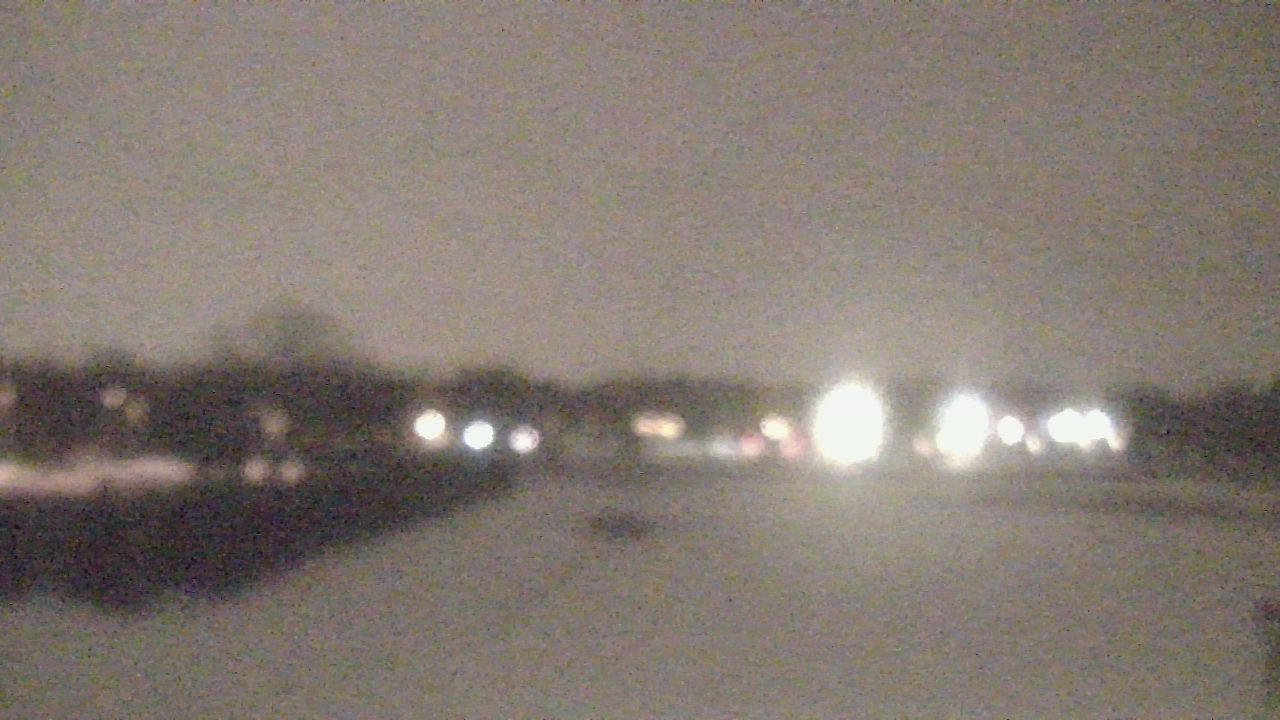 Thumbnail for current weather camera view from Shepard MS in Deerfield, Illinois