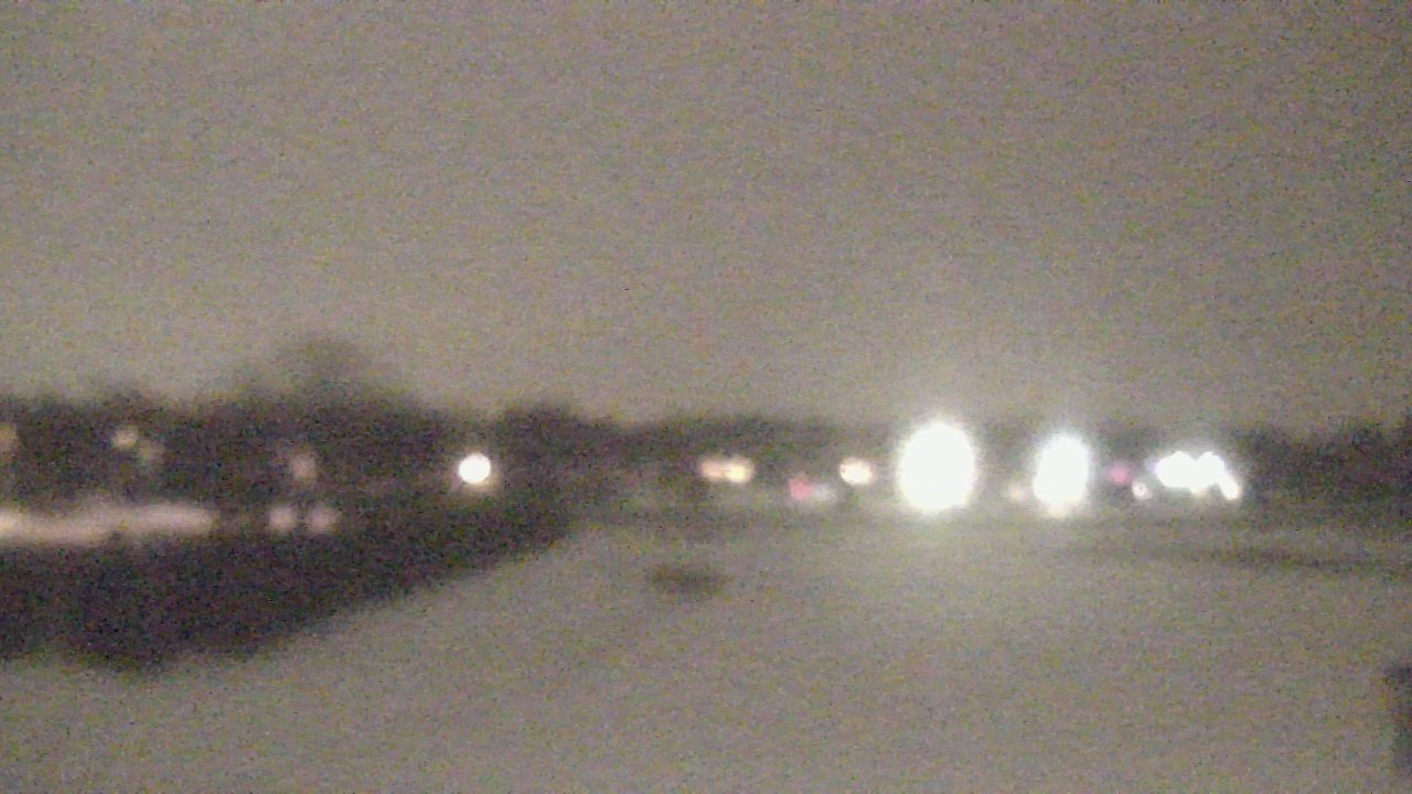 Thumbnail for current weather camera view from Shepard MS in Deerfield, Illinois