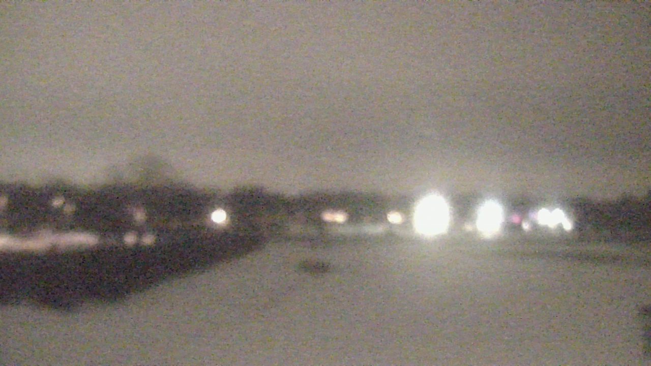 Thumbnail for current weather camera view from Shepard MS in Deerfield, Illinois