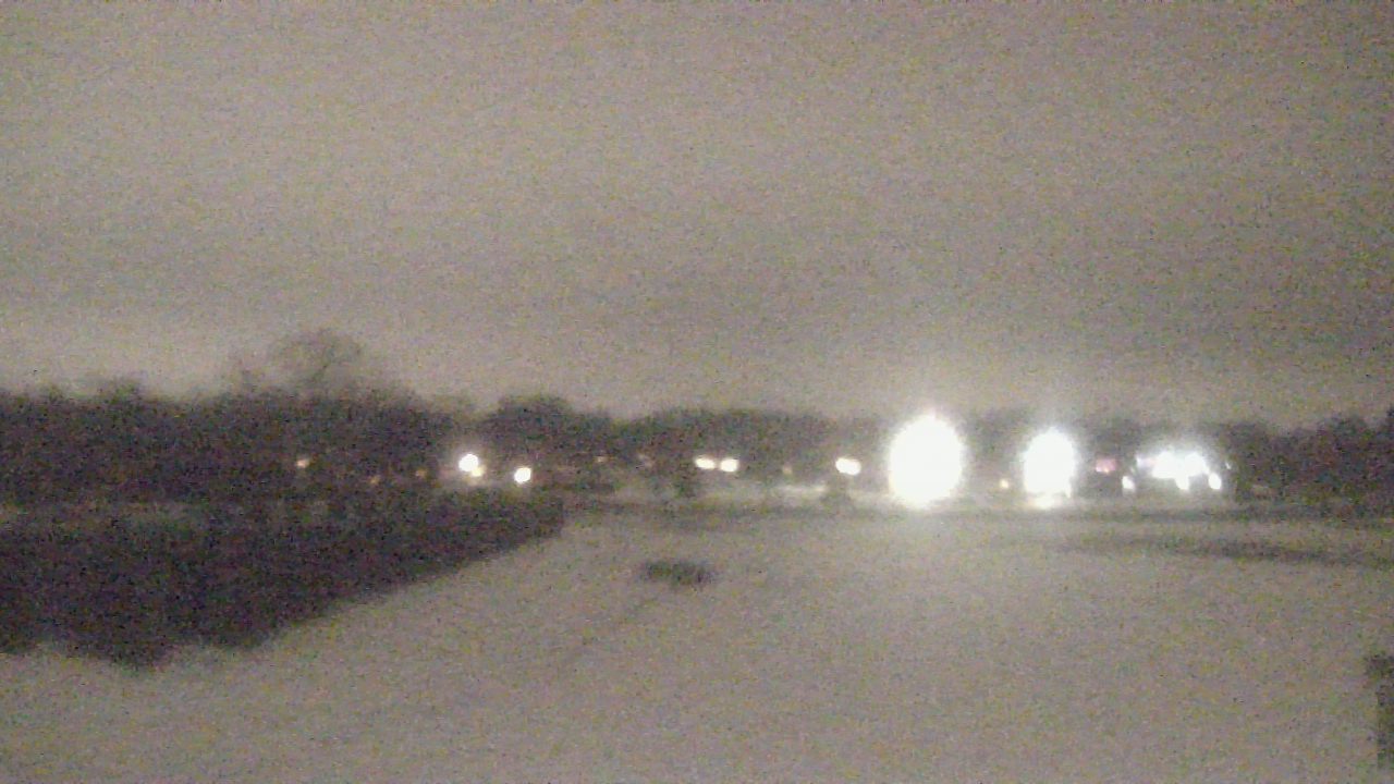 Thumbnail for current weather camera view from Shepard MS in Deerfield, Illinois