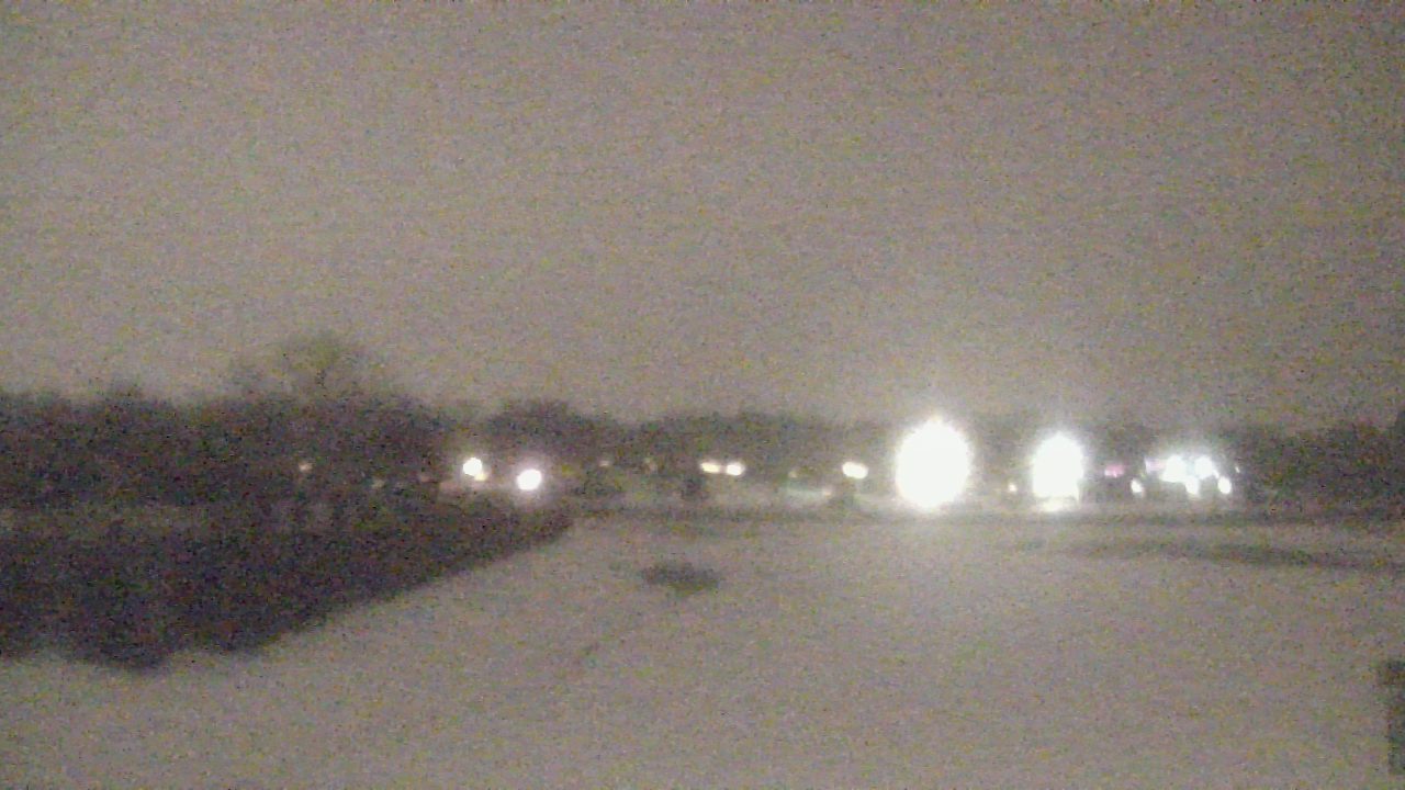 Thumbnail for current weather camera view from Shepard MS in Deerfield, Illinois