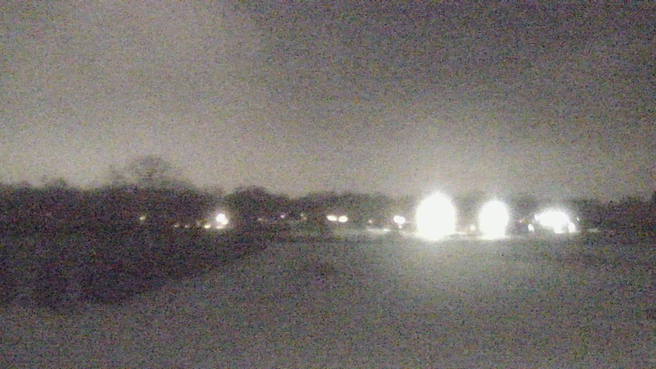Thumbnail for current weather camera view from Shepard MS in Deerfield, Illinois