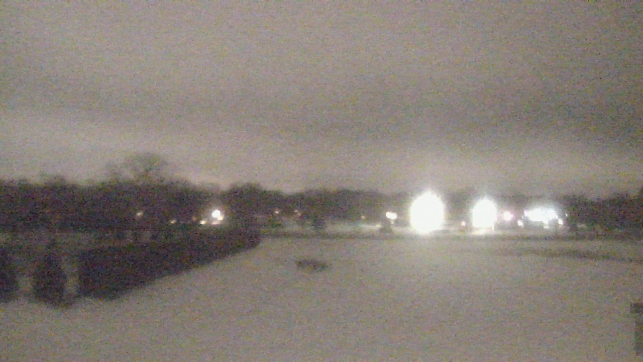 Thumbnail for current weather camera view from Shepard MS in Deerfield, Illinois