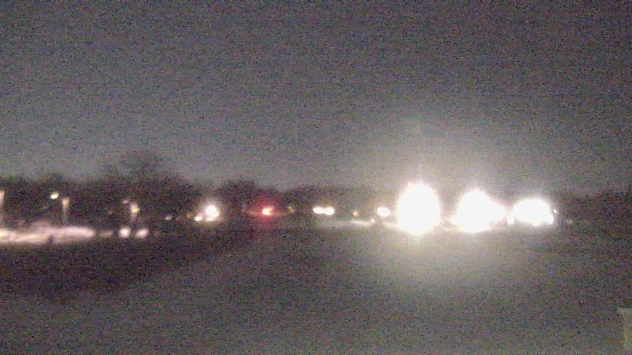 Thumbnail for current weather camera view from Shepard MS in Deerfield, Illinois