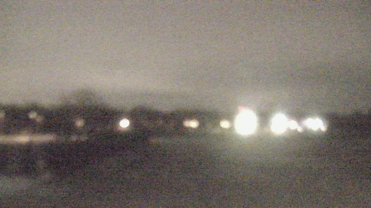 Thumbnail for current weather camera view from Shepard MS in Deerfield, Illinois