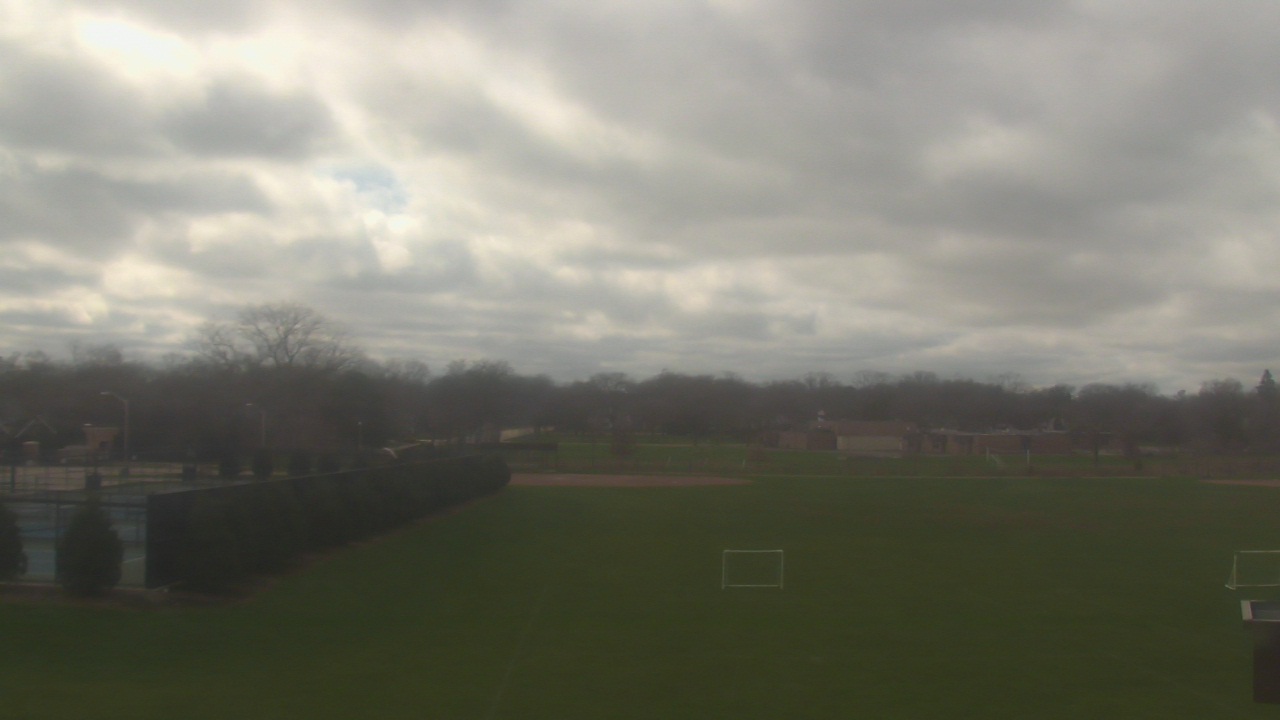 Thumbnail for current weather camera view from Shepard MS in Deerfield, Illinois