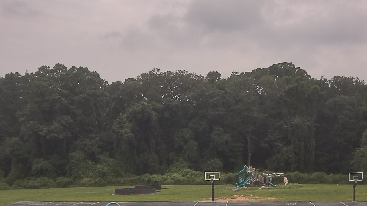 Thumbnail for current weather camera view from Mary of Nazareth School in Darnestown, Maryland