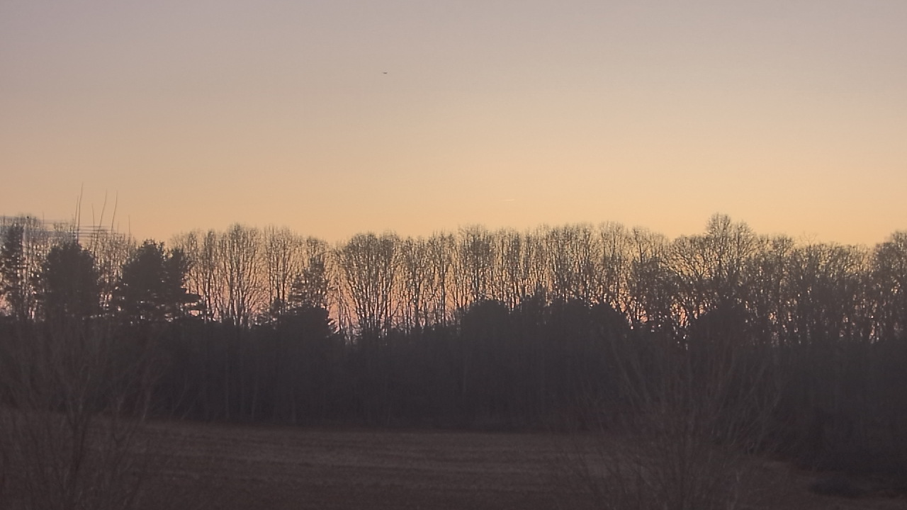 Thumbnail for current weather camera view from Mary of Nazareth School in Darnestown, Maryland