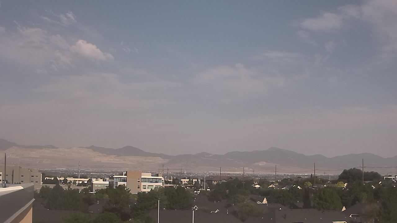 Thumbnail for current weather camera view from Juan Diego Catholic HS in Draper, Utah