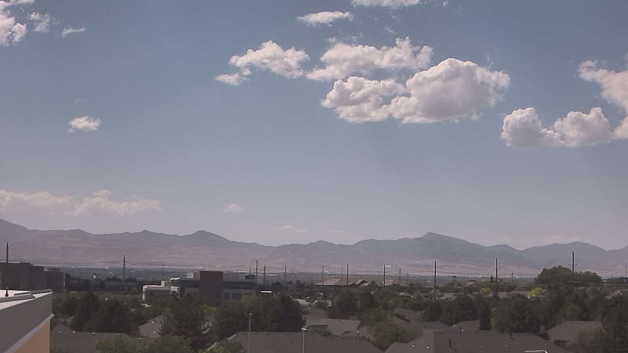 Thumbnail for current weather camera view from Juan Diego Catholic HS in Draper, Utah