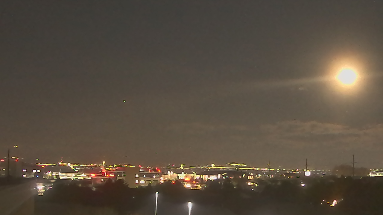 Thumbnail for current weather camera view from Juan Diego Catholic HS in Draper, Utah