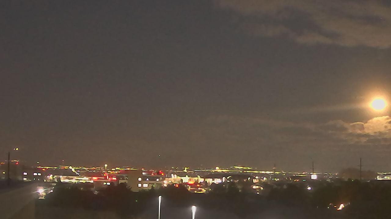 Thumbnail for current weather camera view from Juan Diego Catholic HS in Draper, Utah