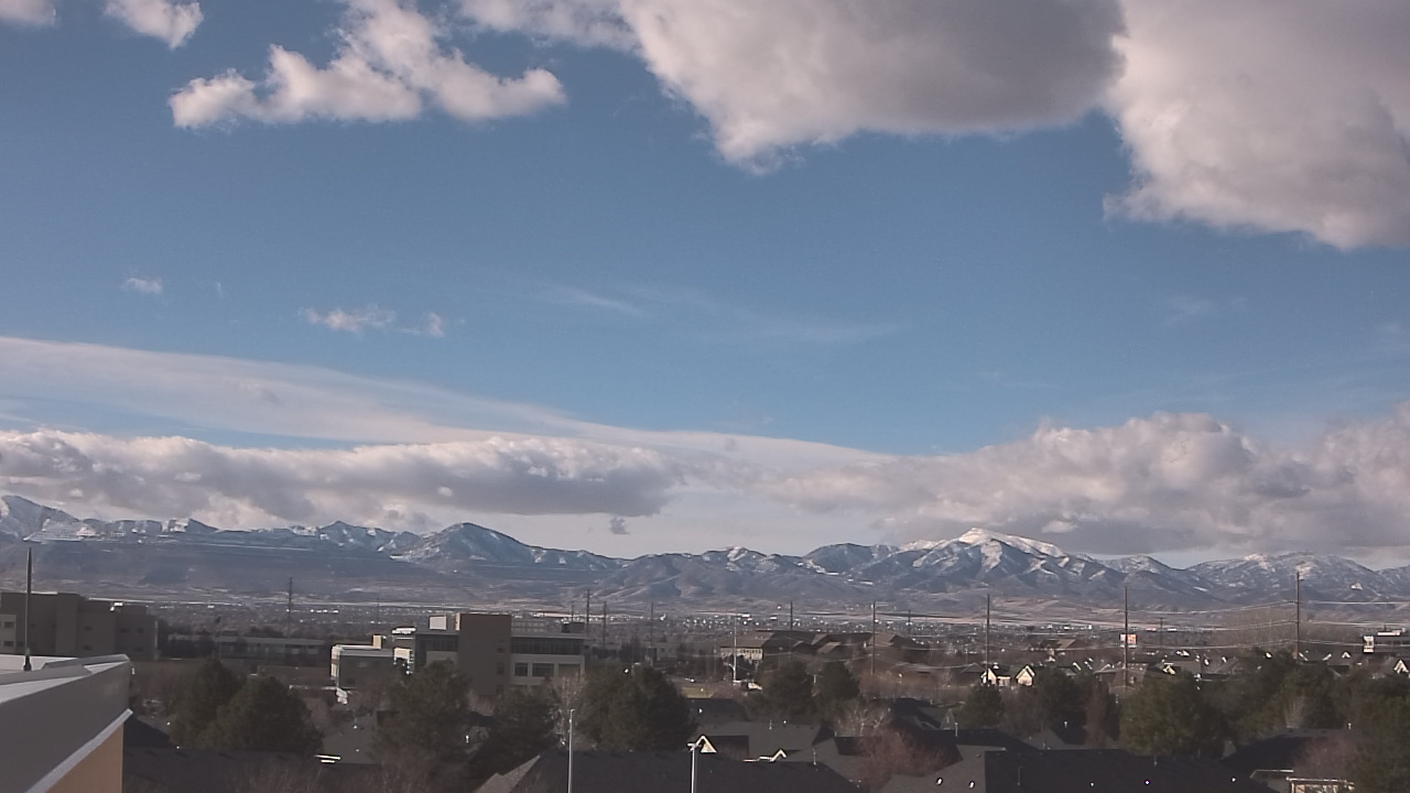 Thumbnail for current weather camera view from Juan Diego Catholic HS in Draper, Utah