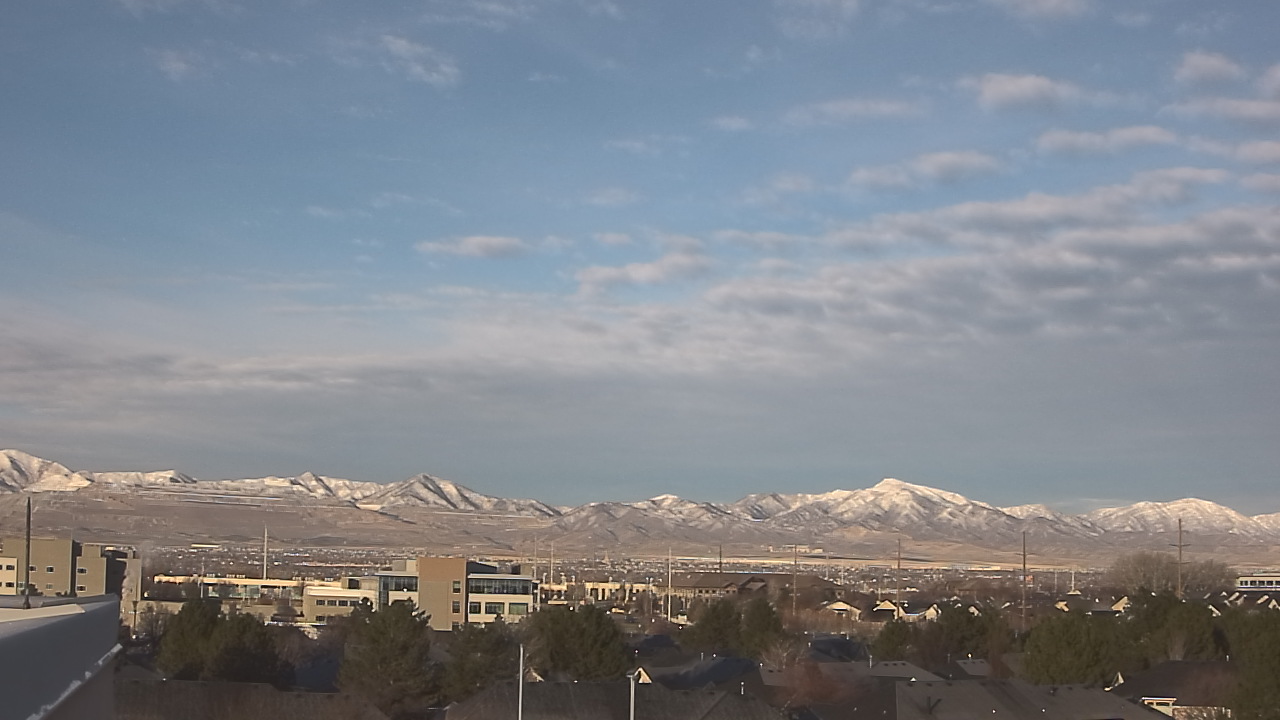 Thumbnail for current weather camera view from Juan Diego Catholic HS in Draper, Utah