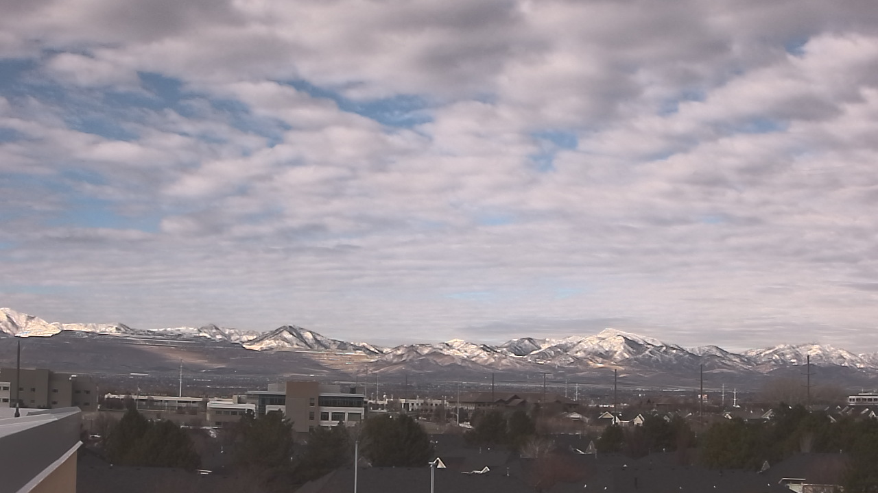 Thumbnail for current weather camera view from Juan Diego Catholic HS in Draper, Utah